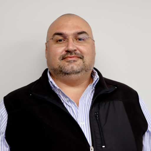 Neil Alberts Axxis Support manager