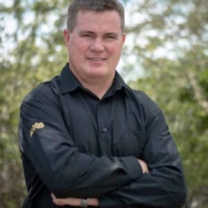 Hennie du Preez BMEs Manager AXXIS Support cropped 1750x2048 1 512