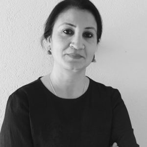 Dr Rakhi Pathak BW Square