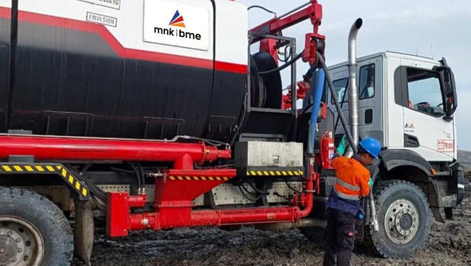 MNK-BME-Indonesia-Truck-Image-with-New-Logo-19-March-25-e1742420875743.jpg